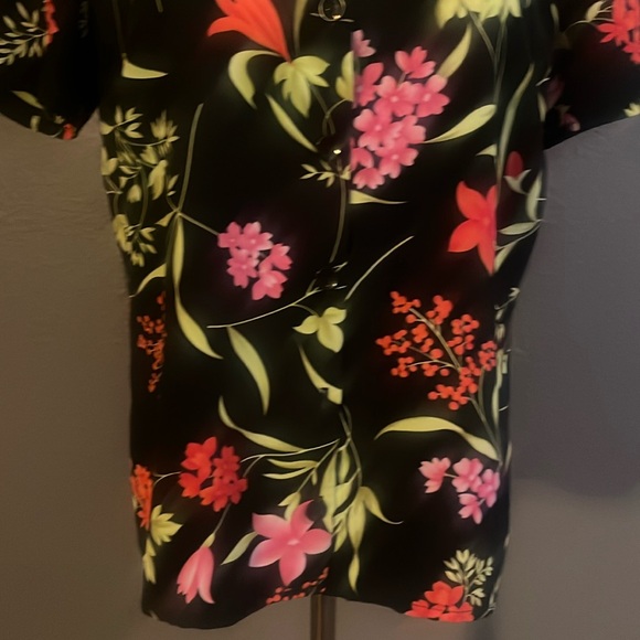 Jaclyn Smith Blouse - Picture 5 of 15